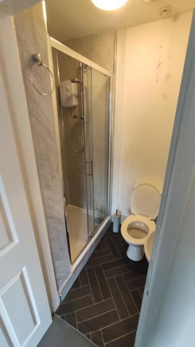 1 Bedroom Studio In A Supurb Area Of קארדיף מראה חיצוני תמונה